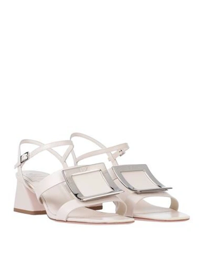 Roger Vivier Sandals In Ivory