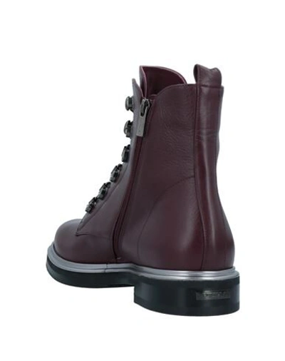 Le Silla Ankle Boots In Maroon