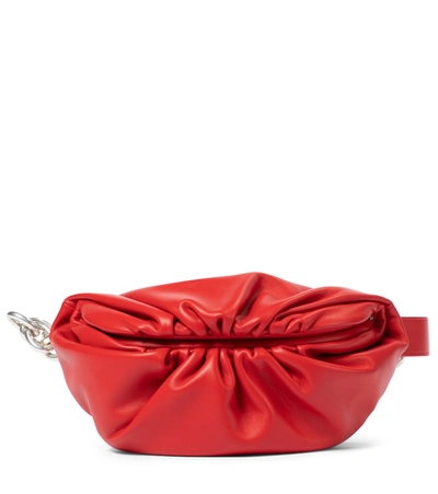 Shop Bottega Veneta Chain Pouch Leather Crossbody Bag In Red