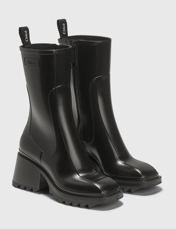 chloe rain boots