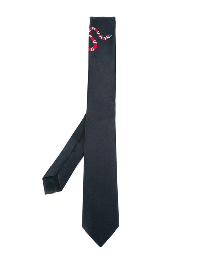 Shop Gucci Kingsnake Underknot Silk Tie In Black