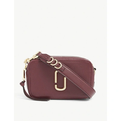 Shop Marc Jacobs Softshot 21 Leather Shoulder Bag In Muscat