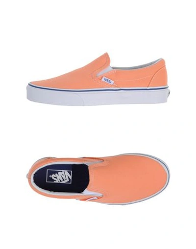 Vans Trainers In Salmon Pink