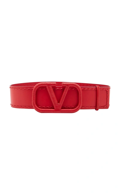 Shop Valentino Garavani Vlogo Leather Belt In Red