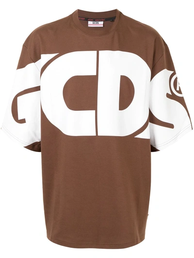 Shop Gcds Oversized Logo Print T-shirt In Brown