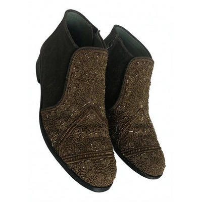 Pre-owned Meher Kakalia Mocassin Boots In Brown