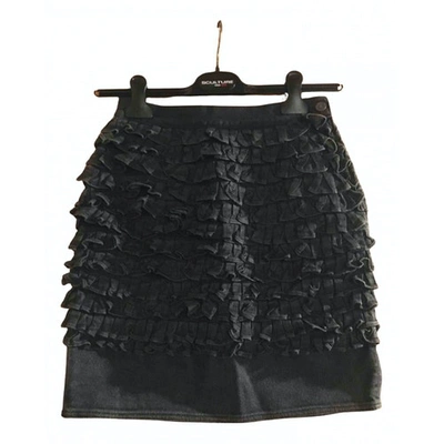 Pre-owned Moschino Skirt In Black