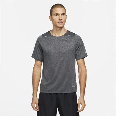 Shop Nike Rise 365 Run Division Men's Short-sleeve Running Top In Black,iron Grey
