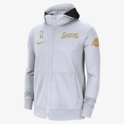 Nike Los Angeles Lakers Showtime "trophy Ring Banner" Men's Therma Flex Nba  Hoodie (white) In White,black,club Gold | ModeSens
