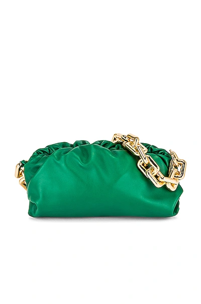 Shop Bottega Veneta The Chain Pouch Bag In Racing Green & Gold