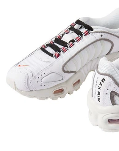 Shop Nike Woman Sneakers White Size 5.5 Textile Fibers, Soft Leather