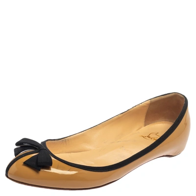 Pre-owned Christian Louboutin Beige Patent Leather Balinodono Bow Ballet Flats Size 38