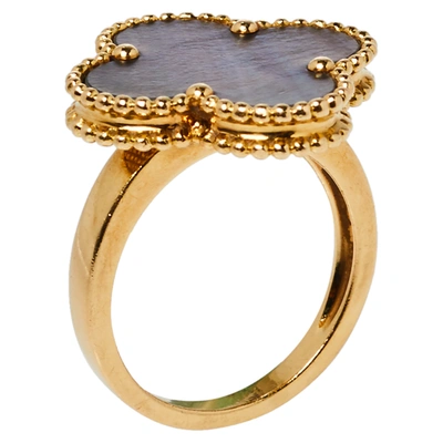 Pre-owned Van Cleef & Arpels Magic Alhambra Mother Of Pearl 18k Yellow Gold Ring Size 53