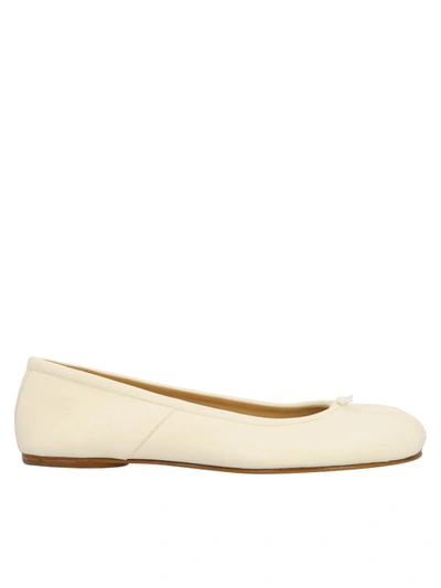 Shop Maison Margiela Tabi Ballet Flats In White