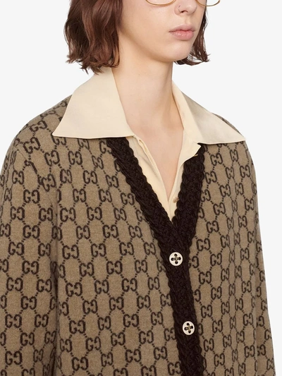 Shop Gucci Gg Intarsia-knit Cardigan In Neutrals
