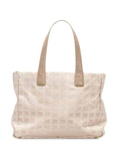 Pre-owned Chanel New Travel Line 手提包 In Neutrals