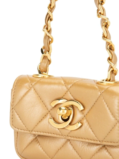 Pre-owned Chanel Cc 绗缝迷你手提包 In Gold