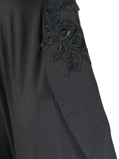 Shop La Perla Belted Lace-lapel Robe In Grey