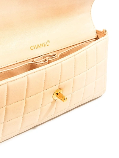 Pre-owned Chanel 2002 Choco Bar Shoulder Bag In White