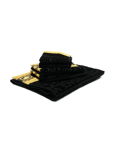 Shop Versace Home Barocco-print Towel Set In Black