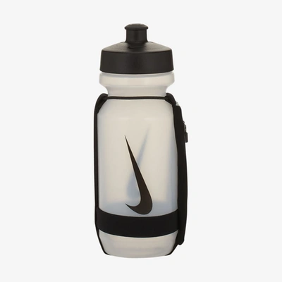 Shop Nike 22oz Handheld Water Bottle In Black,silver