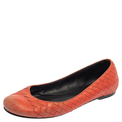 Pre-owned Bottega Veneta Orange Intrecciato Leather Ballet Flats Size 39