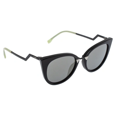 Pre-owned Fendi Black/ Silver Mirrored Ff0118 Cat-eye Sunglasses