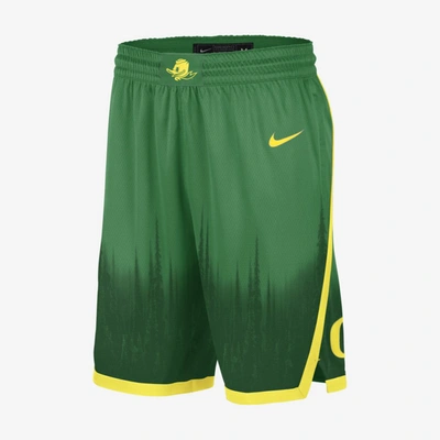 Shop Nike Men's College (oregon) Limited Basketball Shorts In Green