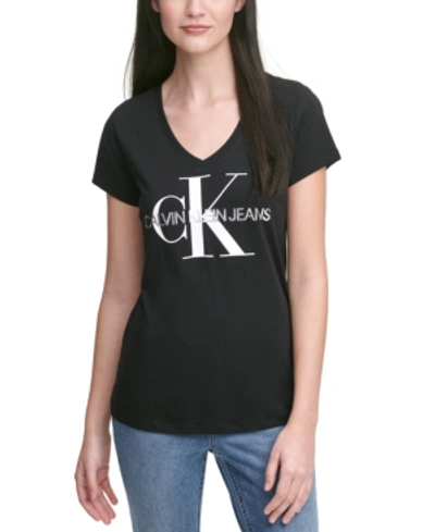 Shop Calvin Klein Jeans Est.1978 V-neck Logo T-shirt In Black Combo