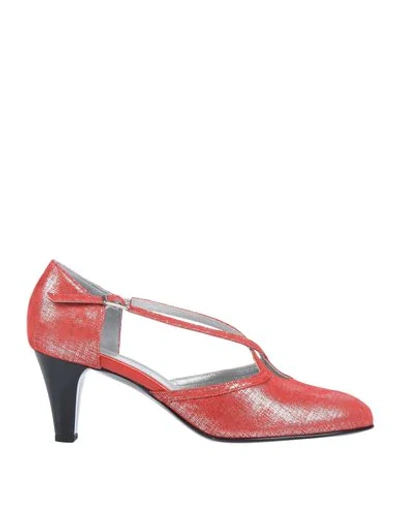 Shop Alessia Guidi Pump In Red