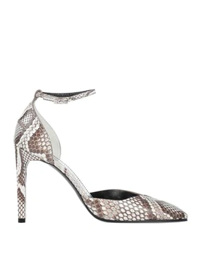 Givenchy Pumps In Dark Brown