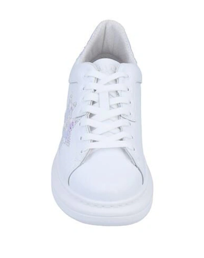 2star Sneakers In White
