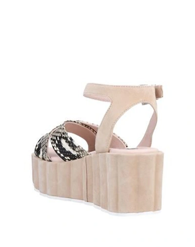 Tosca Blu Sandals In Beige