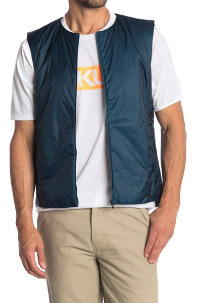 Shop Oakley Rswr18 Shell Insulation Vest In Legion Blue