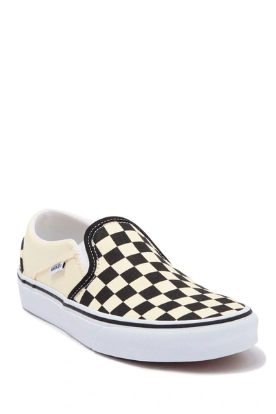 Shop Vans Asher Checkerboard Sneaker In Chckrbrd