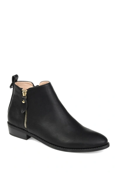 Journee Collection Journee Ellis Round Toe Bootie In Black