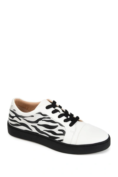 Shop Journee Collection Taschi Sneaker In Zebra