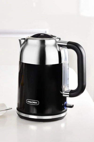 Shop Kalorik 1.7 Liter Retro Electric Kettle In Black