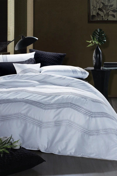 Melange King Vail Embroidered Duvet 3-piece Set In White/ Grey