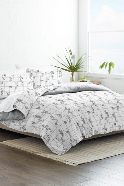 Shop Ienjoy Home Homespun Home Spun Premium Ultra Soft Flower Field Pattern 3-piece Reversible Duvet In Gray
