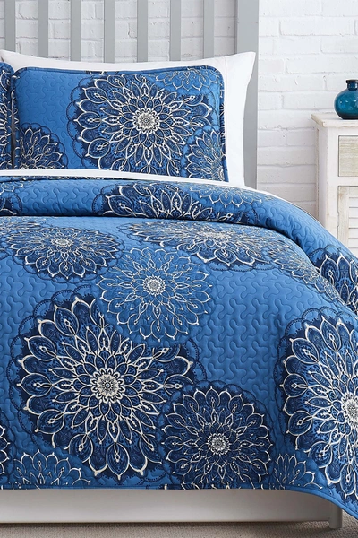 Shop Southshore Fine Linens Midnight Floral Oversized Quilt Cover Set In Blue