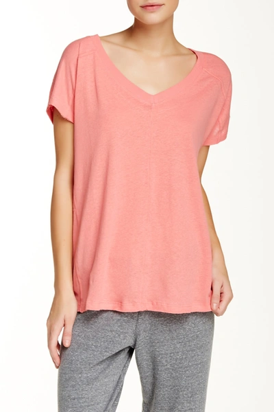 Shop Honeydew Intimates Take Ten Linen Blend T-shirt In Parakeet