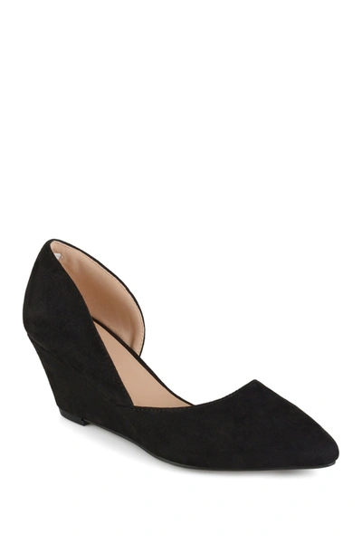 Journee collection lenox wedge deals pump
