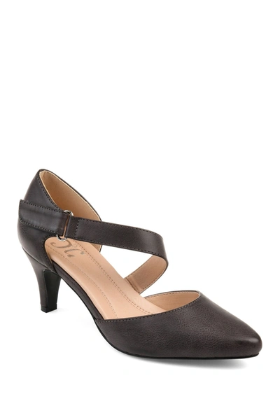 Journee Collection Collection Women's Tru Comfort Foam Wide Width Tillis Pump In Taupe
