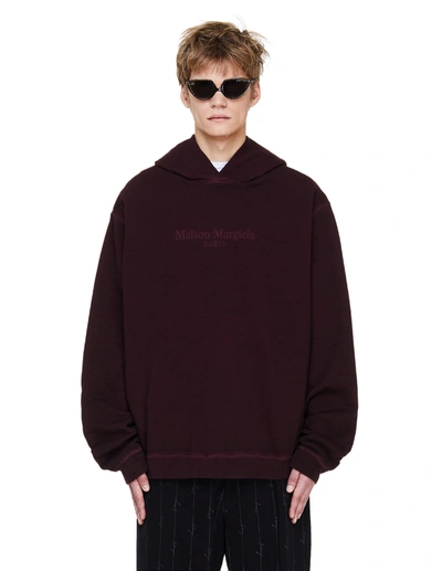 Shop Maison Margiela Embroidered Logo Cotton Hoodie In Burgundy