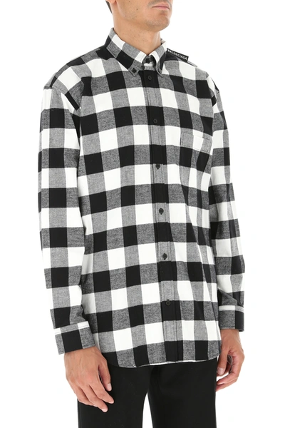 Shop Balenciaga Embroidered Flanel Shirt  Checked  Uomo 39