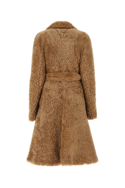 Shop Bottega Veneta Camel Shearling Coat Nd  Donna 38