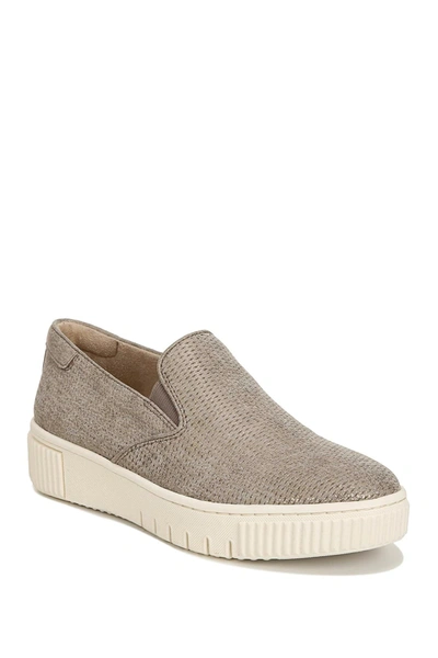 Shop Soul Naturalizer Tia Slip-on Sneaker In Nickel