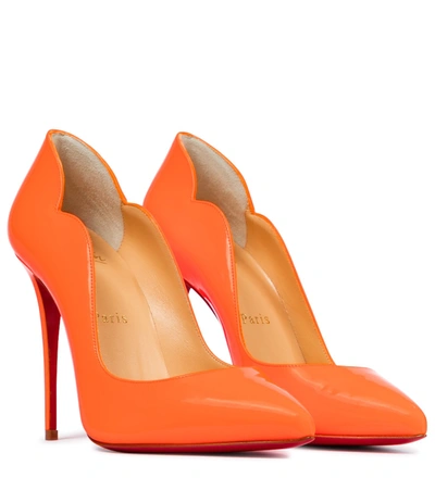 Shop Christian Louboutin Hot Chick 100 Patent Leather Pumps In Orange