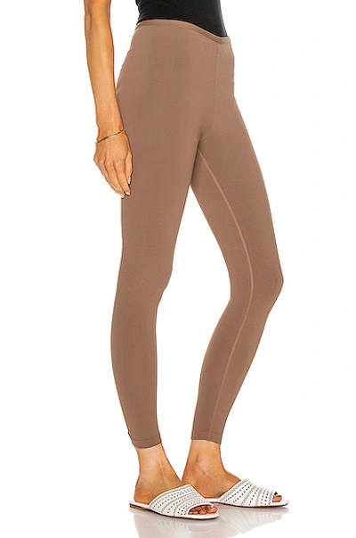 Alaïa Stretch Legging In Savanne